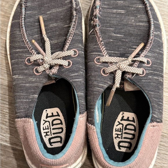 Hey Dude Charcoal Slip-On Shoes GIRLS - Picture 5 of 7